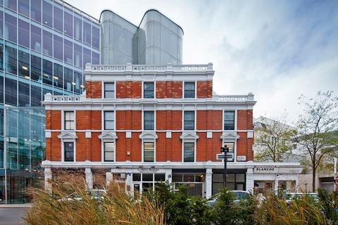 Office to rent, 7-8 Lyric Sq London W6 0ED