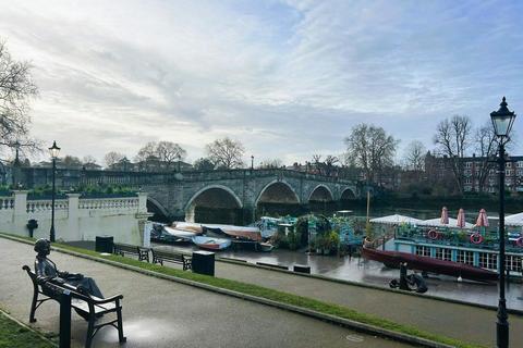 Office to rent, 3 Heron Sq Richmond TW9 1EJ
