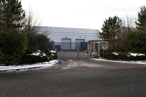 Distribution warehouse to rent, Sherbourne Dr Milton Keynes MK7 8HY