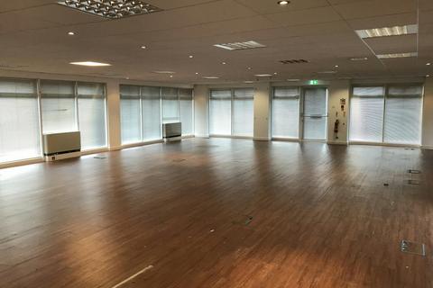 Office for sale, 27 Oxford St Newbury RG14 1JG