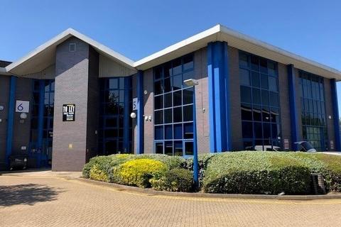 Office to rent, Watchmead Welwyn Garden City AL7 1LT