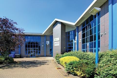 Office to rent, Watchmead Welwyn Garden City AL7 1LT
