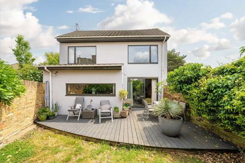 Lavender Mews, Hampton TW12