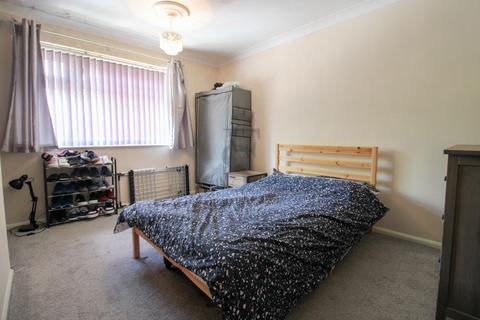 Flat 4, 40 Avenue Road, Leicester, LE2 3EA