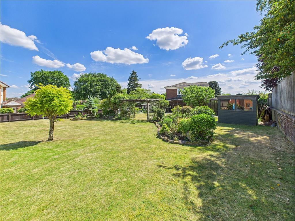 CAM04366 G0-PR0090-STILL030.jpg