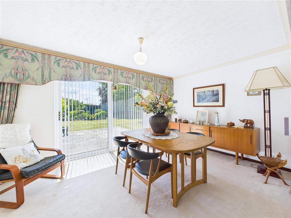 CAM04366 G0-PR0090-STILL005.jpg