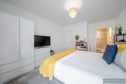 19 Windstar Drive, South Ockendon, RM15 5GU