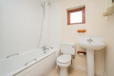 29 Adelphi Street, Campbell Park, Milton Keynes, MK9 4AE