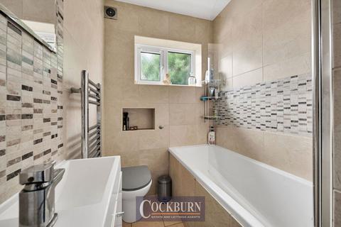 9 Churchbury Road, London, SE9 5HU
