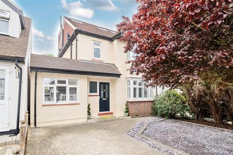 46 Norton Avenue, Surbiton, KT5 9DY