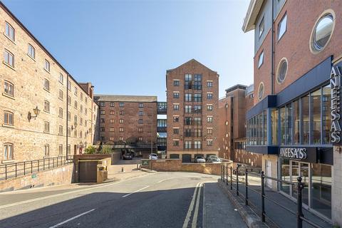 Love Lane, Quayside, Newcastle upon Tyne