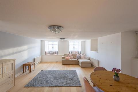 2 bedroom duplex for sale, Love Lane, Quayside, Newcastle upon Tyne