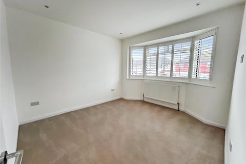 28 Ridgeway West, Sidcup, DA15 8SD