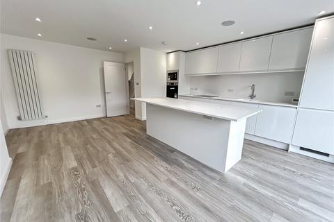 28 Ridgeway West, Sidcup, DA15 8SD