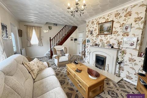 3 bedroom semi-detached house for sale, Pearson Crescent, Wombwell, Barnsley