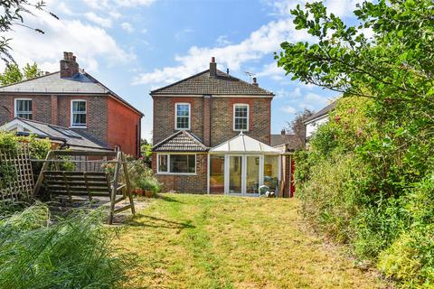 3 bedroom detached house for sale, Main Road, Southbourne