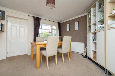 4 bedroom detached house for sale, Chichester Close, Loughborough, LE11