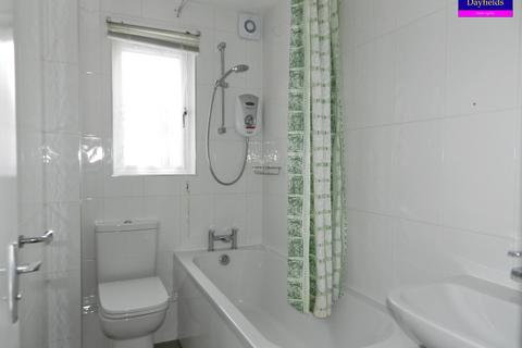 undefined, Magpie Close, Enfield EN1