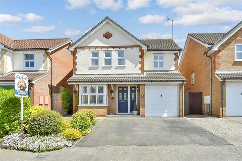 4 bedroom detached house for sale, High Bank, Rochester ME1