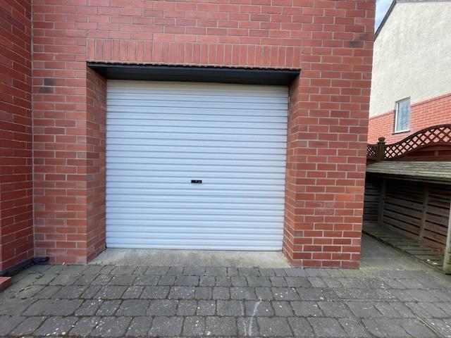 Garage.jpg