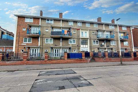 2 bedroom maisonette for sale, Christow Street, Leicester, LE1