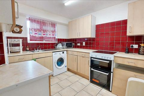 2 bedroom maisonette for sale, Christow Street, Leicester, LE1