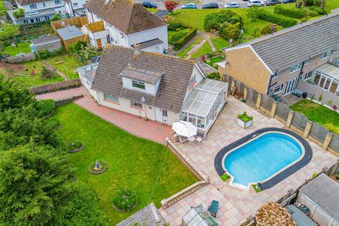 3 bedroom detached bungalow for sale, Wimborne Crescent, Sully CF64