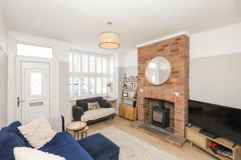 24 Chantrey Road, Sheffield, S8 8QW