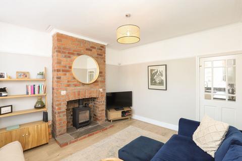 24 Chantrey Road, Sheffield, S8 8QW
