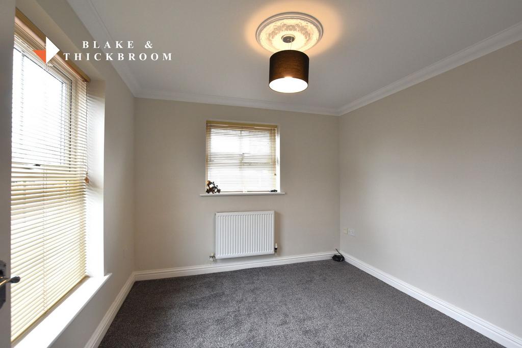 Dining room/bedroom six
