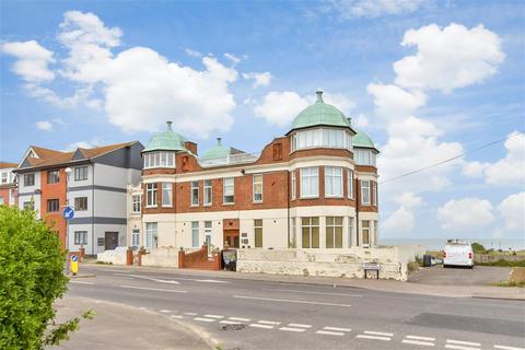 3 bedroom apartment for sale, Wishing Tower Apartments, Margate CT9