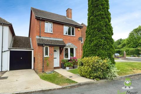 20 Ajax Close, Chineham, Basingstoke, RG24 8XA