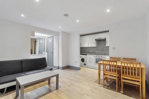 undefined, Caledonian Road, Islington, N1