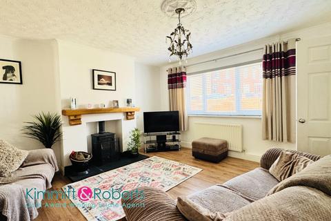 19 Grants Crescent, Seaham, SR7 7TR