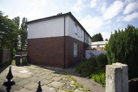 14 Downing Street, Preston, PR1 4RH