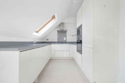 2 bedroom flat for sale, Sanderson Apartments, Beckenham, BR3