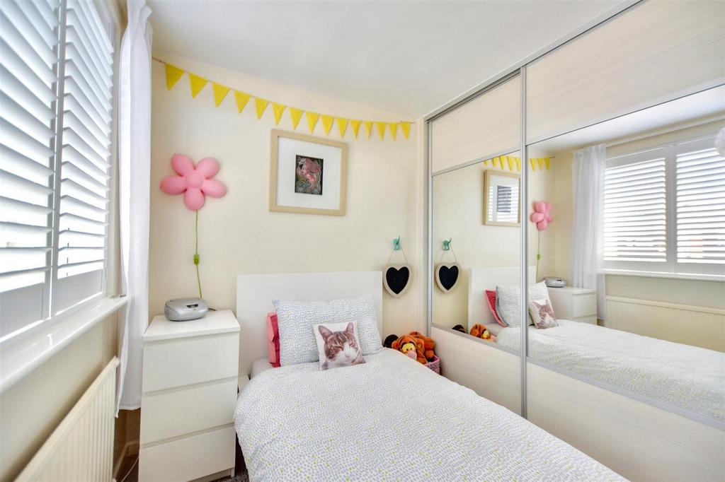 Bedroom 3 2.jpeg