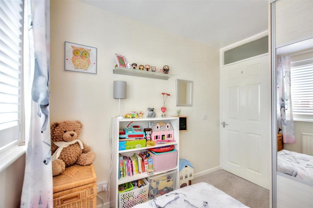 Bedroom 4 2.jpeg