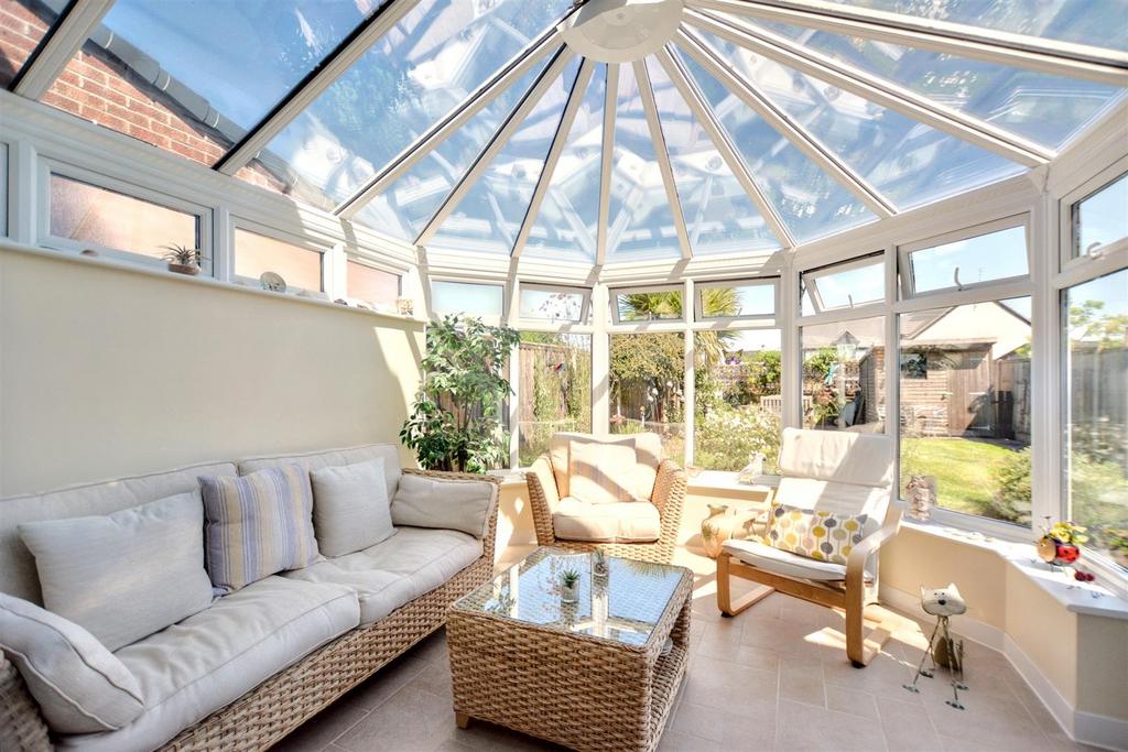 Conservatory 1.jpeg