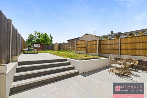174 Hydean Way, Stevenage, SG2 9YD