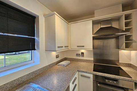 2 bedroom flat to rent, Cirrus Drive, Shinfield, Reading, RG2