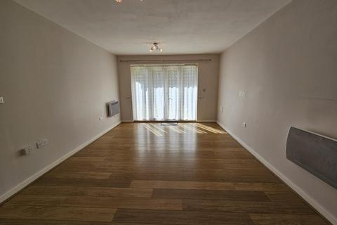 2 bedroom flat to rent, Cirrus Drive, Shinfield, Reading, RG2