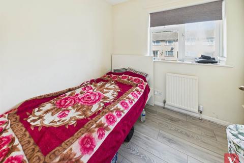 44 Beadlow Road, Luton, LU4 0QZ
