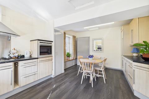 Glenisla North Street, Burrelton, Blairgowrie, PH13 9PB