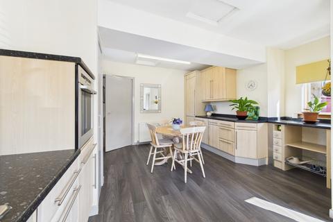 Glenisla North Street, Burrelton, Blairgowrie, PH13 9PB