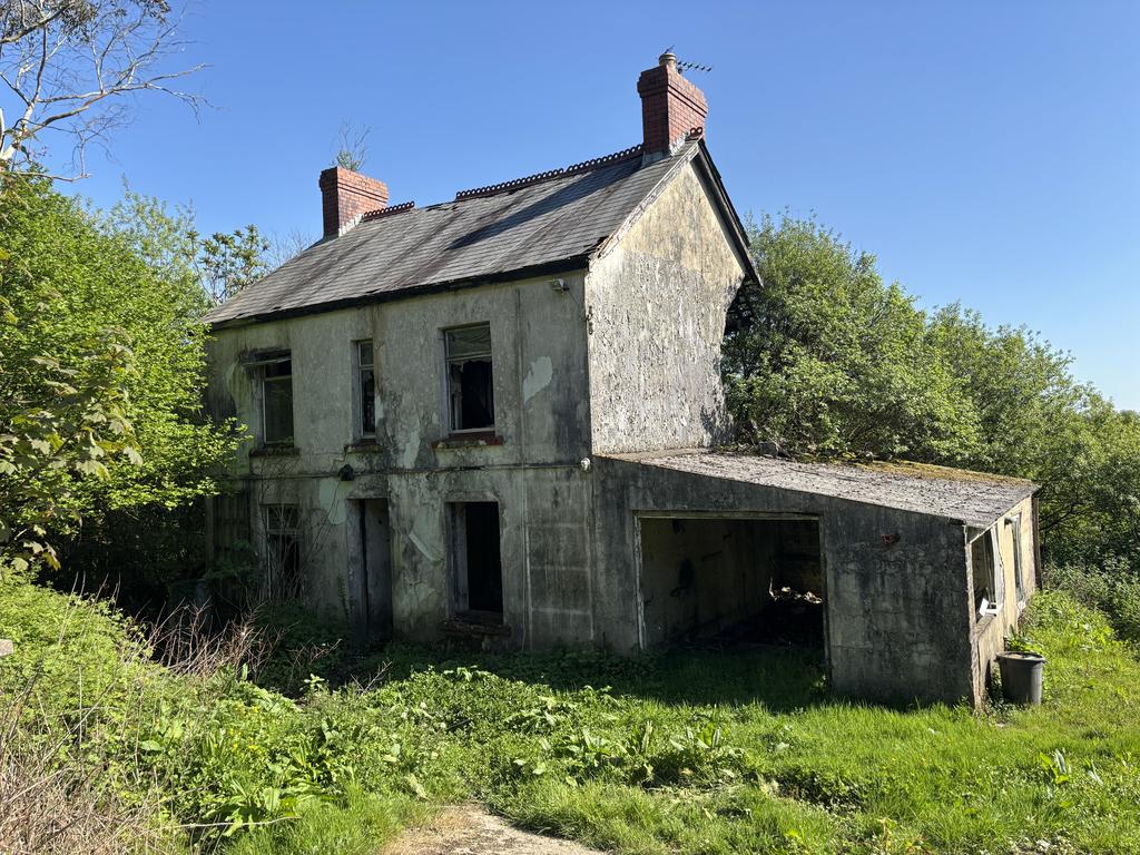 The farmhouse