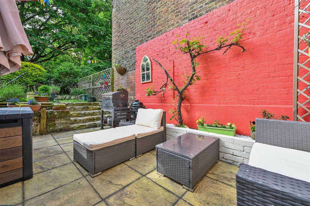 8-wellington-road-tn34 (30).jpg