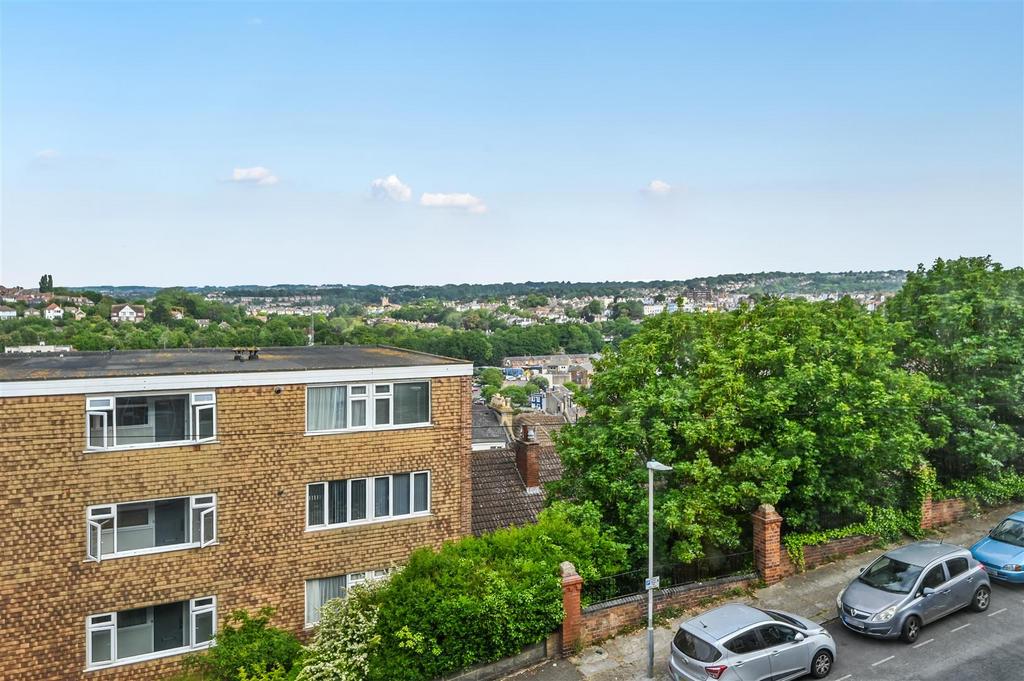 8-wellington-road-tn34 (27).jpg