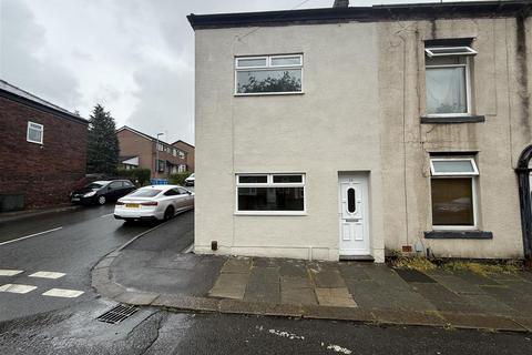 15 Turner Street, Lees, Oldham, OL4 3JH