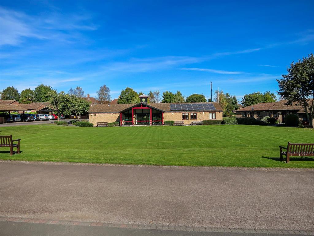 Comm Centre-2.jpg